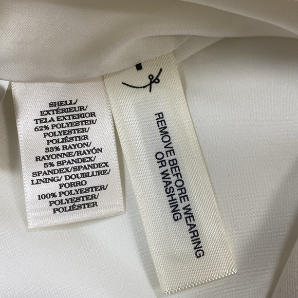 Ann Taylor tailored jacket, ivory w/black trim; Women Size 2 - Picture 12 of 12